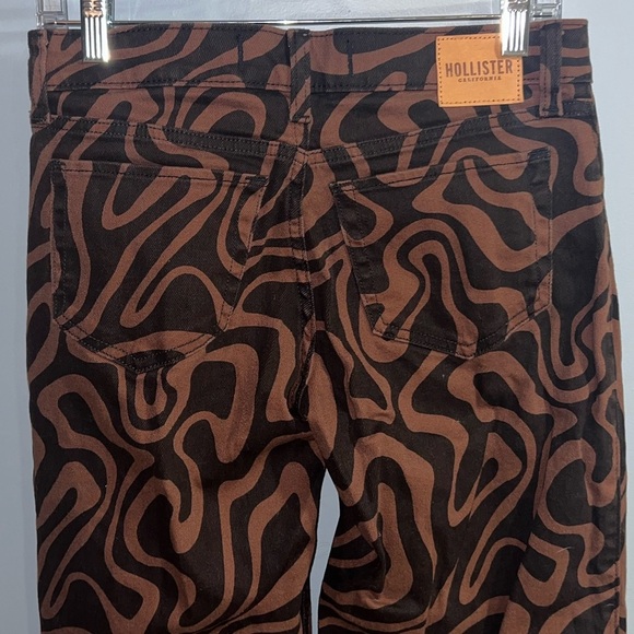 *NWOT* Hollister- Dad jeans - Picture 4 of 5